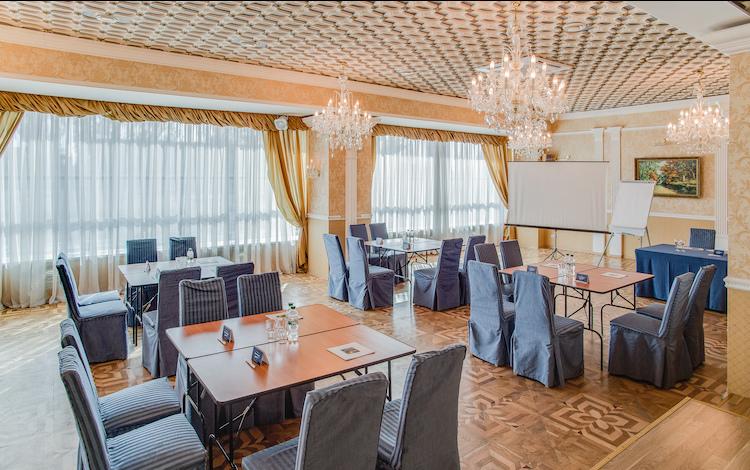 国际旅行社酒店 Zaporizhia 外观 照片